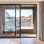 Rent 1 bedroom apartment of 60 m² in Porto