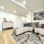 Rent 2 bedroom apartment in Manhattan