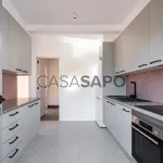 Rent 3 bedroom house of 185 m² in Lisbon