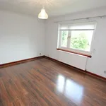 Rent 3 bedroom flat in Glasgow  South