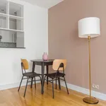 Appartement de 49 m² avec 2 chambre(s) en location à Paris