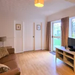 Rent 2 bedroom apartment of 861 m² in London