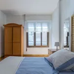 Rent 3 bedroom apartment of 69 m² in madrid