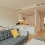 Rent 1 bedroom apartment of 70 m² in Lisbon