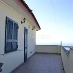 Rent 5 bedroom house of 250 m² in Bacoli