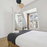 Rent 1 bedroom apartment of 40 m² in paris