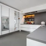 Huur 2 slaapkamer appartement van 145 m² in Amsterdam