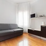 Rent 4 bedroom apartment of 65 m² in Bologna