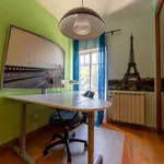 Rent a room in lisbon