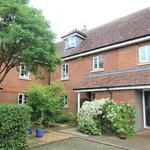 Town house to rent in Waine Close, Buckingham MK18