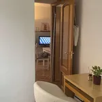 Rent a room of 44 m² in madrid