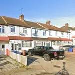 Room to rent in Moore Avenue, Grays, Essex RM20