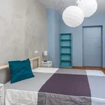 Rent 5 bedroom apartment of 132 m² in Poznan