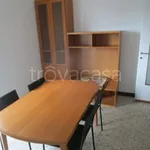 Rent 2 bedroom apartment of 70 m² in Vergiate