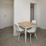 Miete 4 Schlafzimmer wohnung von 11 m² in Berlin