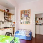 Rent 3 bedroom apartment of 90 m² in Roma