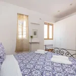 Rent 1 bedroom apartment of 70 m² in rome