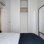 Rent 2 bedroom apartment of 58 m² in lisbon