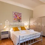 Rent 3 bedroom apartment of 100 m² in Florence