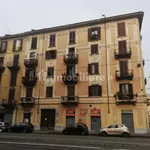 Affitto 2 camera appartamento di 63 m² in Turin