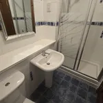 Rent 4 bedroom flat in Scotland