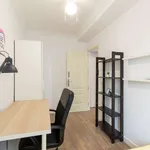 Rent a room of 74 m² in madrid