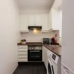 Rent 2 bedroom apartment of 77 m² in valencia