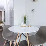 Appartement de 548 m² avec 1 chambre(s) en location à Calgary