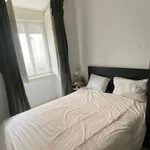 Rent a room in lisbon