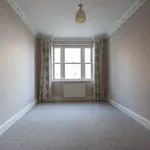 Rent 2 bedroom flat in South East England