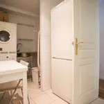 Rent a room of 110 m² in barcelona