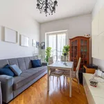 Rent 3 bedroom apartment of 80 m² in Milano