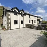 Rent 4 bedroom house in Wales