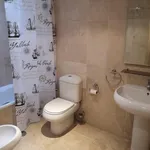 Alquilar 3 dormitorio apartamento en Malaga']