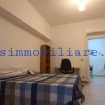 Affitto 3 camera appartamento di 14 m² in Latina