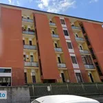 Rent 3 bedroom apartment of 70 m² in Milan