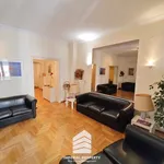 Rent 3 bedroom apartment of 136 m² in Athens