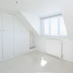 Rent 3 bedroom house in Dorking