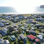 Rent 3 bedroom house in Whangamata