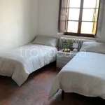 Rent 4 bedroom apartment of 104 m² in San Gimignano