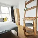 Rent 4 bedroom flat of 70 m² in London