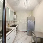 Rent 5 bedroom apartment of 100 m² in Milan