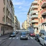 Affitto 4 camera appartamento di 120 m² in Turin