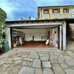 Villa in affitto a Vimercate via Giuseppe Mazzini, giardino privato, posto auto, box - TrovaCasa