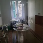 Rent 6 bedroom apartment of 110 m² in Genova