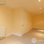 Rent 2 bedroom flat in Edinburgh