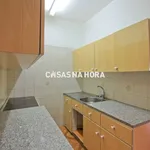 Rent 2 bedroom apartment of 90 m² in Matosinhos