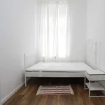 Rent 6 bedroom apartment of 104 m² in Berlin