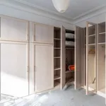 Rent 1 bedroom apartment of 34 m² in paris