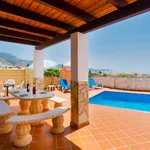 SOLEADA VILLA EN NERJA